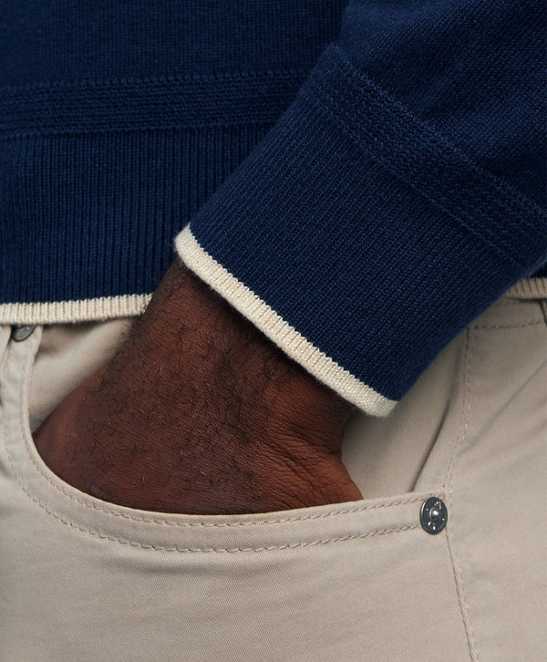 CRWS12059412 | The South Point Crew Sweatshirt